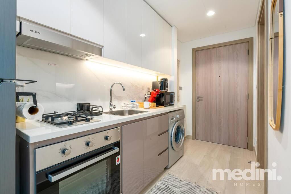 12min From Burj Khalifa - - Azizi Riviera Dubai