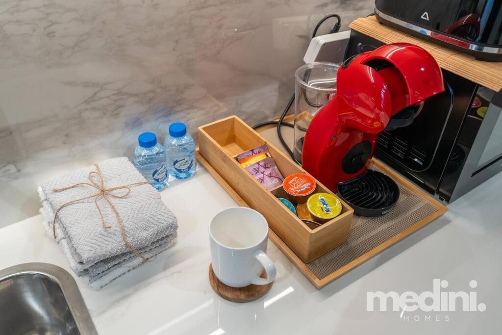 12min From Burj Khalifa - - Azizi Riviera Apartment