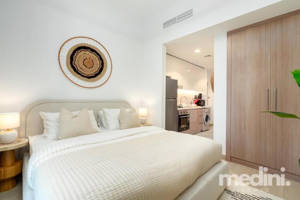 12min From Burj Khalifa - - Azizi Riviera * Dubai