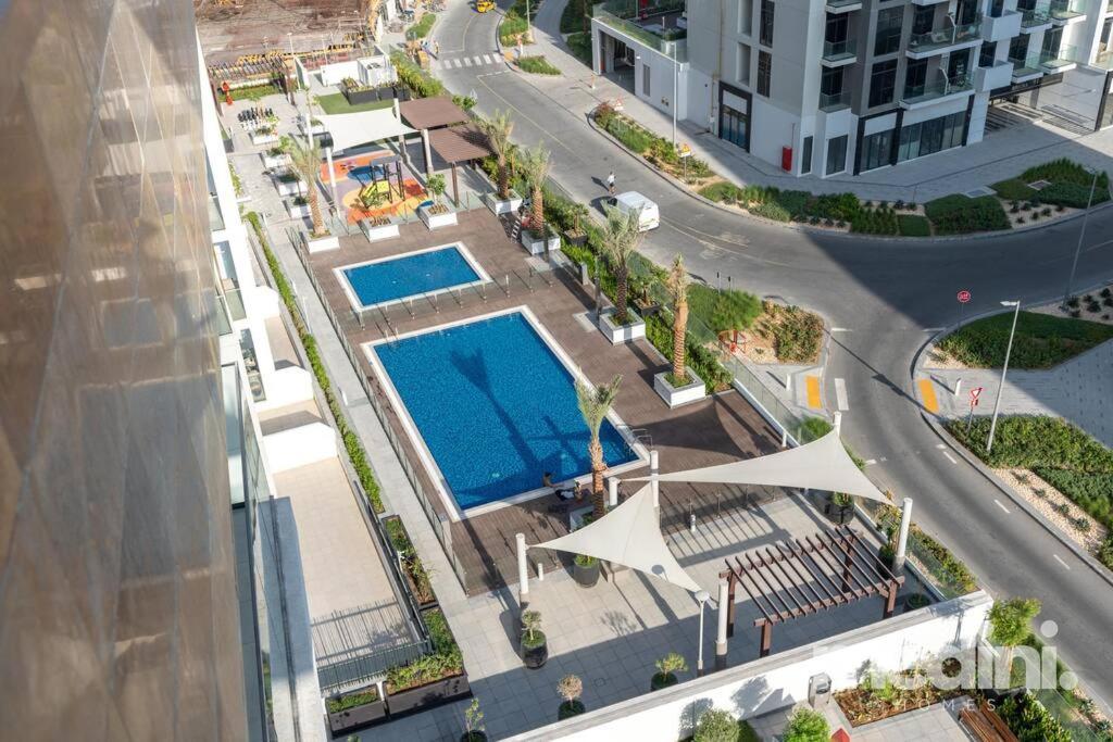 12min From Burj Khalifa - - Azizi Riviera Apartment *